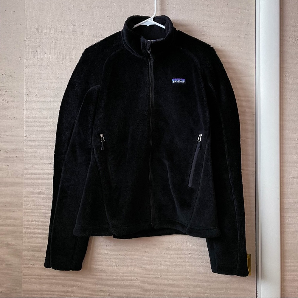 Patagonia Women’s Black Fleece Zip